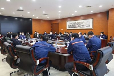 局疫情防控應(yīng)急領(lǐng)導(dǎo)小組會議部署安全生產(chǎn)、供電服務(wù)和疫情防控工作